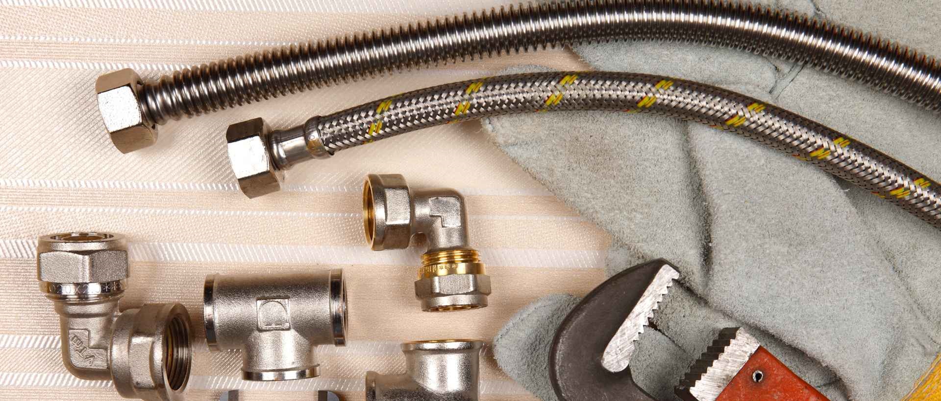 Emergency plumbers TW7